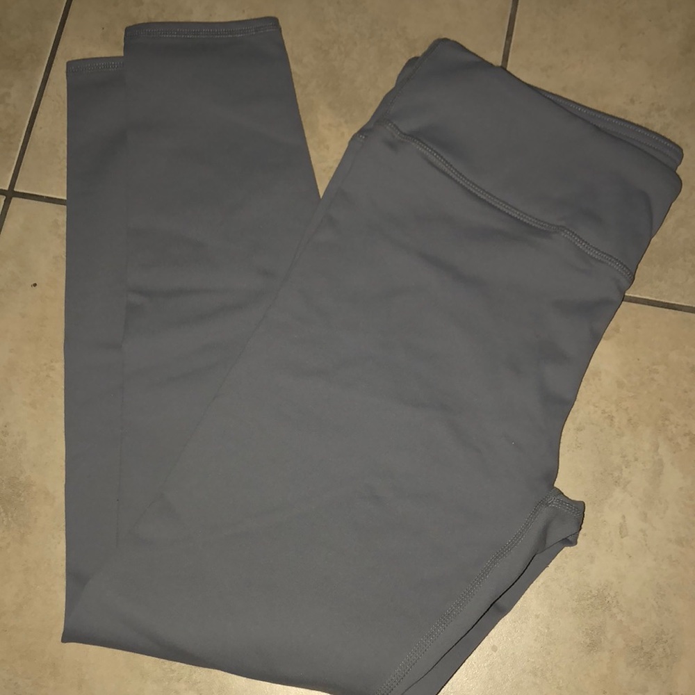 Mid Rise Legging